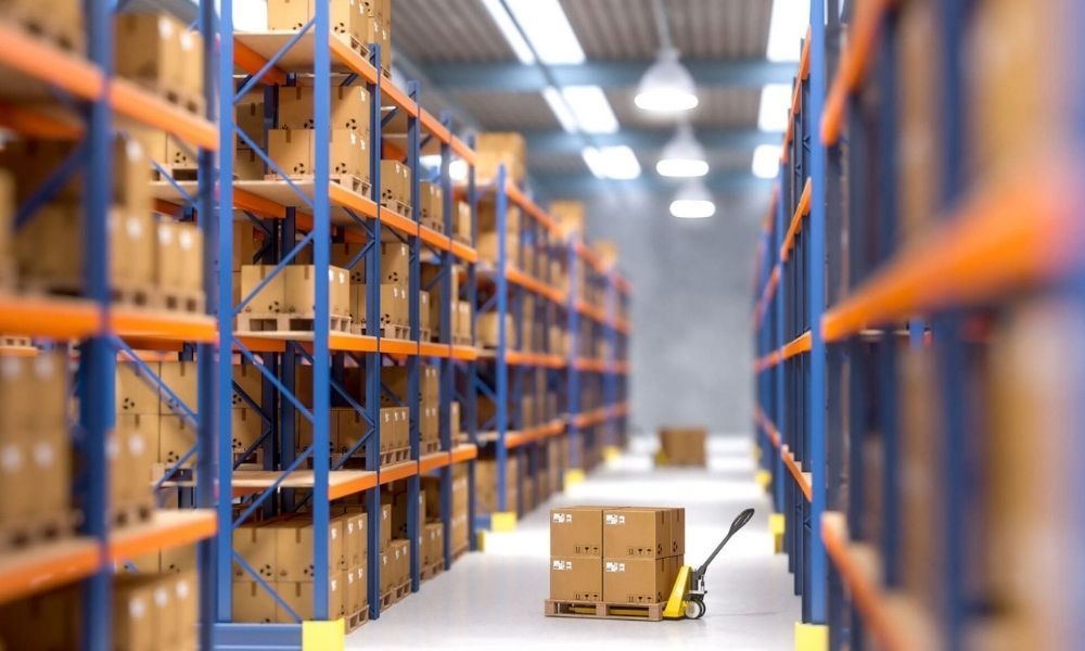 Kho lưu trữ hàng hóa