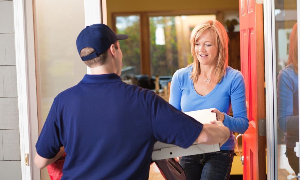 Đơn hàng “door to door” được vận chuyển theo quy trình nào?